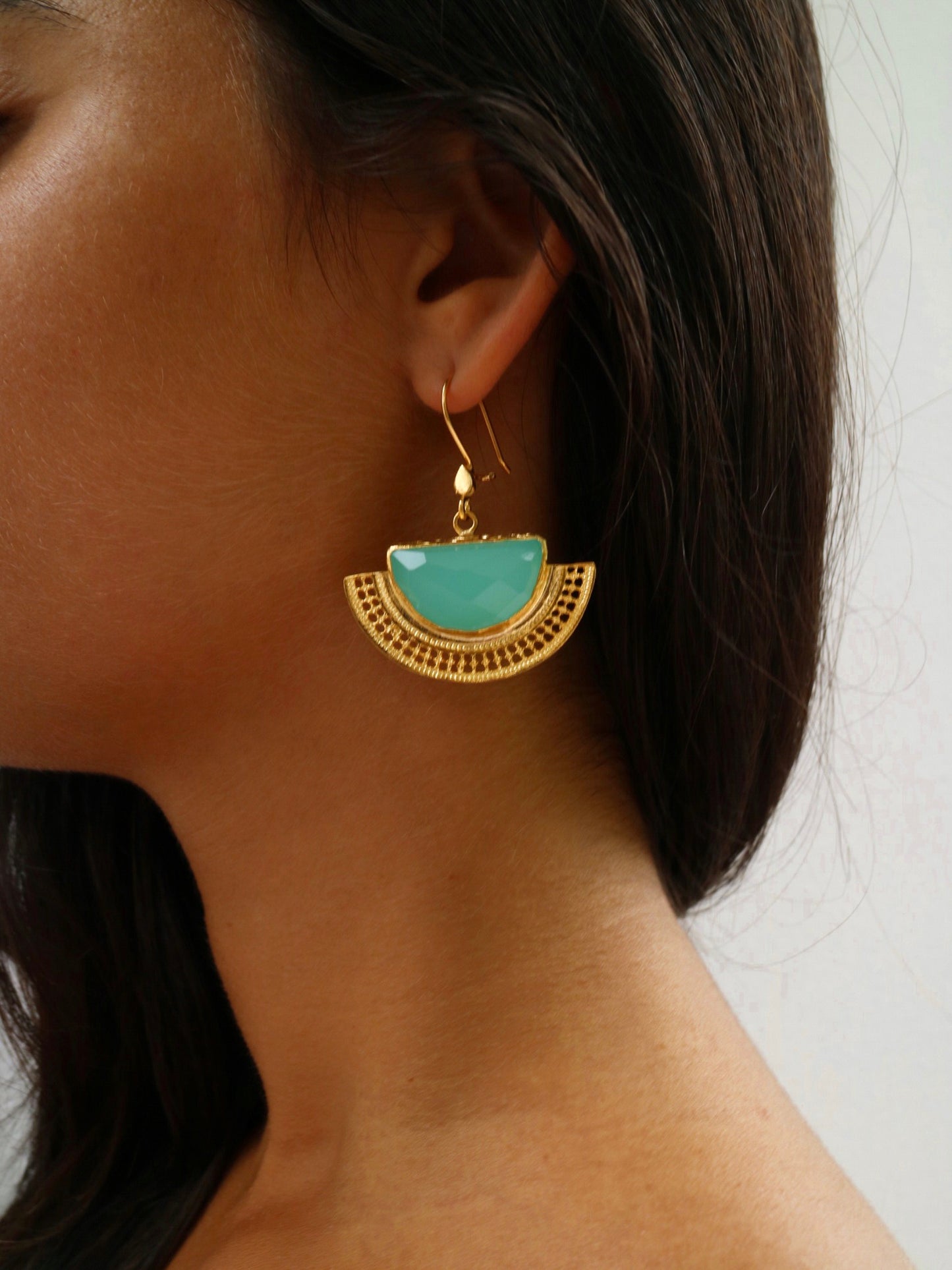 Cleopatra – Pendientes Turquesa Dorado Estilo Egipcio